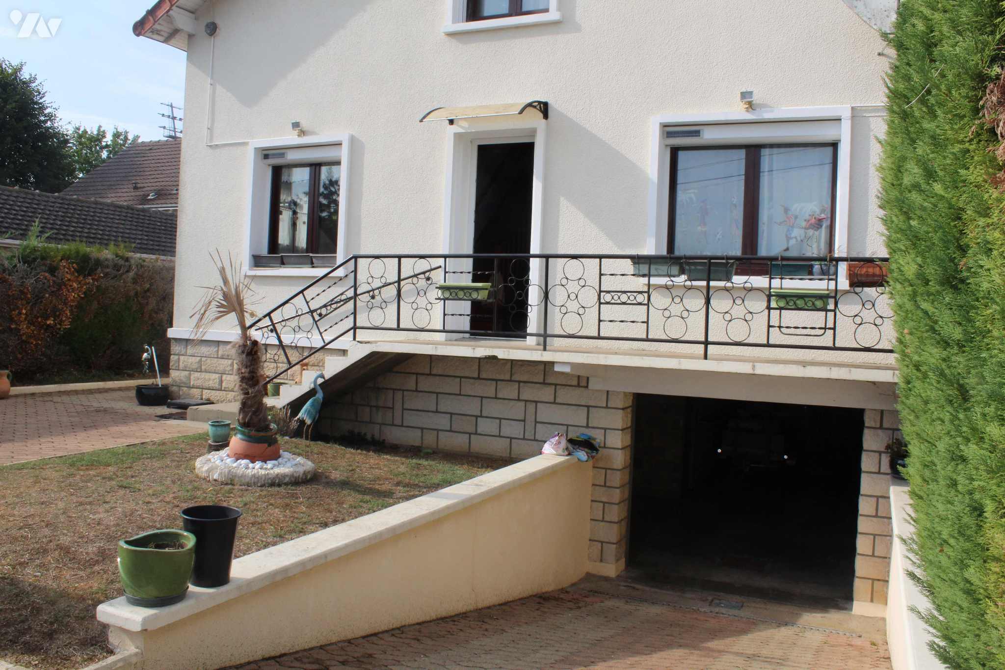 Maison 5 pièces 93 m² · à Châtellerault · 92,9 m² · 130 000 €
