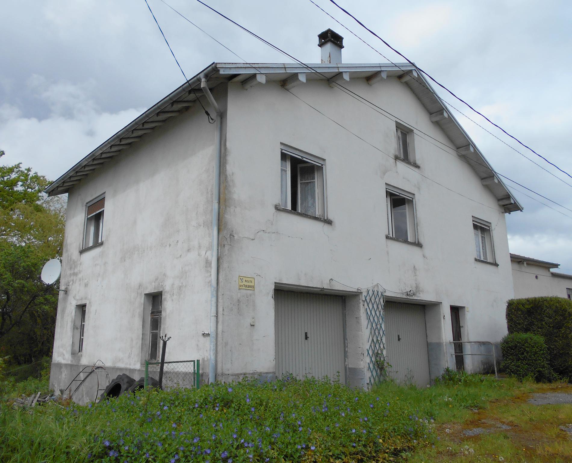 Maison — Fontenoy-le-Château