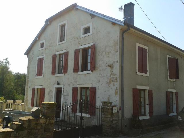 Maison 9 pièces 170 m² · à Vôge-les-Bains · 170 m² · 96 200 €
