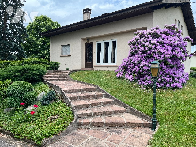Maison 7 pièces 155 m² · à Lépanges-sur-Vologne · 155 m² · 220 000 €