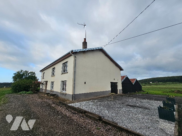 Maison 5 pièces 100 m² · à Fontenoy-le-Château · 100 m² · 90 000 €