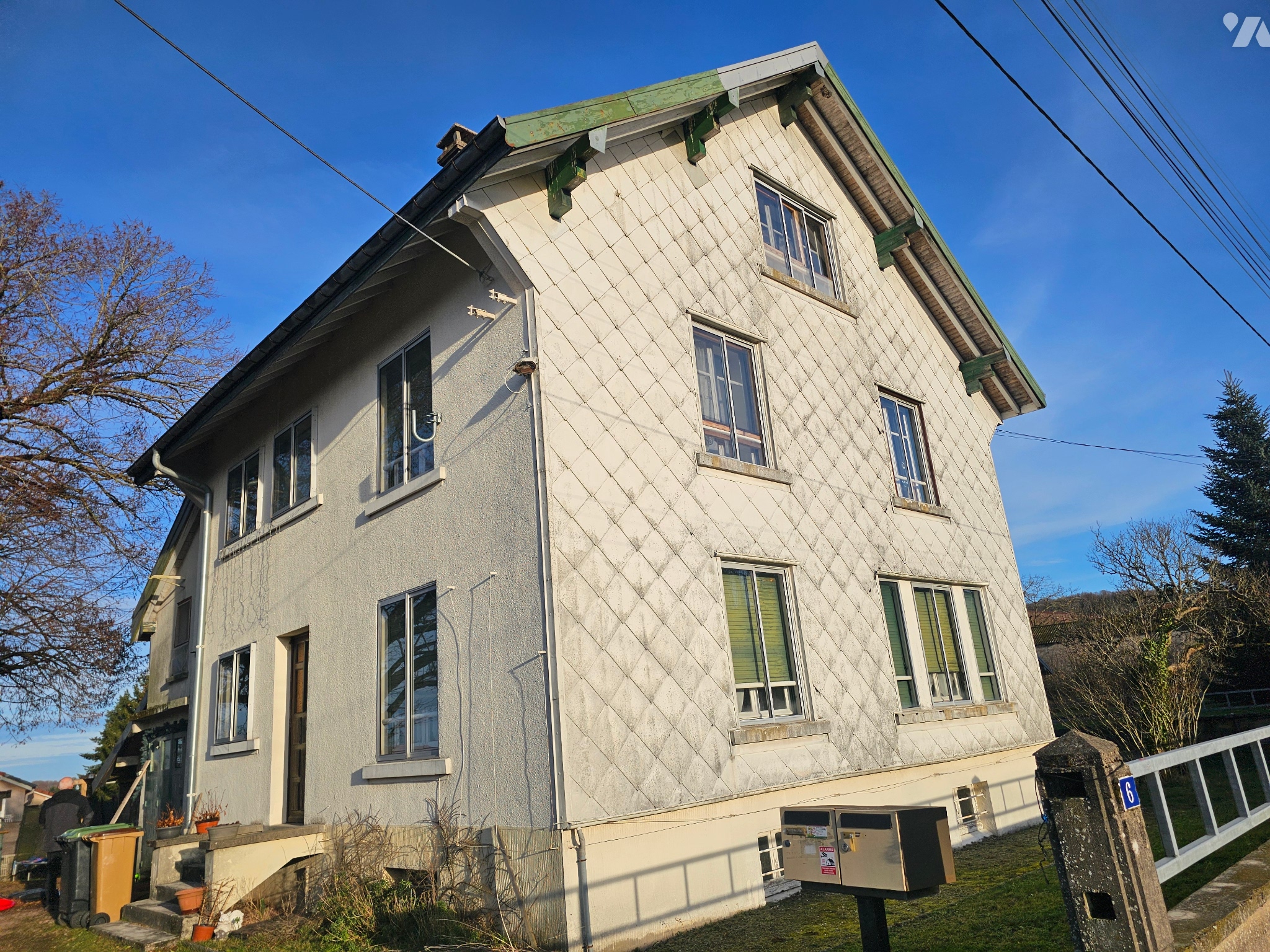 Immeuble 166 m² · à Xertigny · 166 m² · 110 000 €