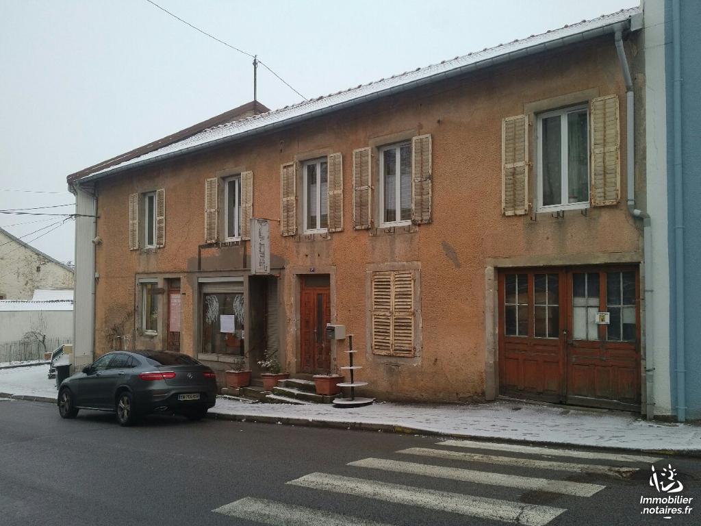 Local d'activités — Xertigny