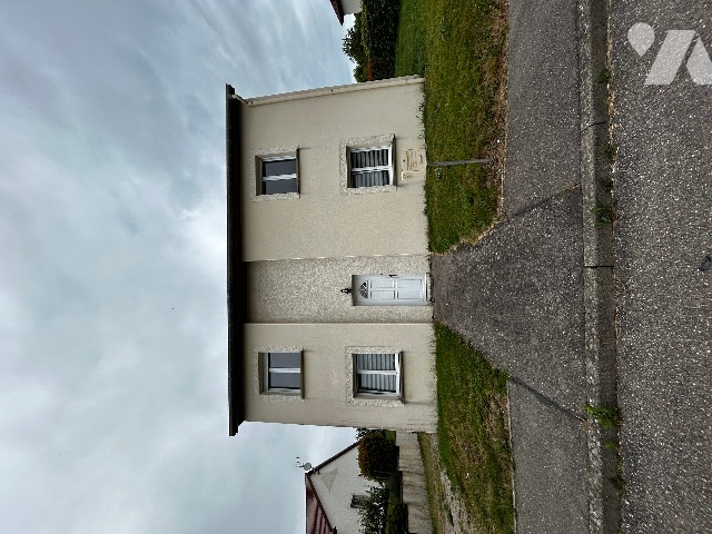 Maison 5 pièces 105 m² · à Essegney · 105,4 m² · 189 754 €