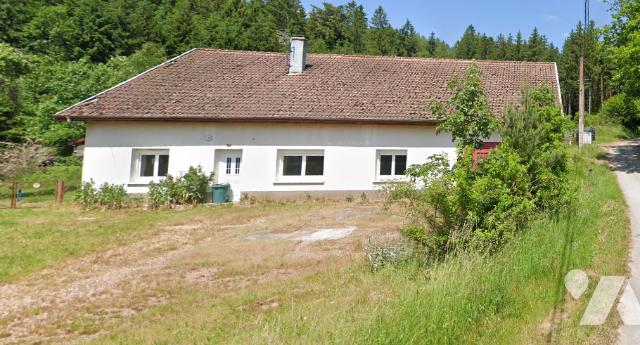 Maison 4 pièces 90 m² · à Saint-Léonard · 90 m² · 175 000 €