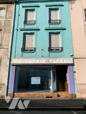 Immeuble 250 m² · à Bruyères · 250 m² · 101 000 €