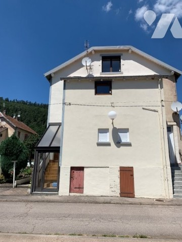 Appartement 4 pièces 104 m² · à Houssière · 104 m² · 83 500 €
