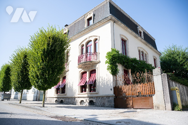 Maison 11 pièces 355 m² · à Remiremont · 355 m² · 799 000 €
