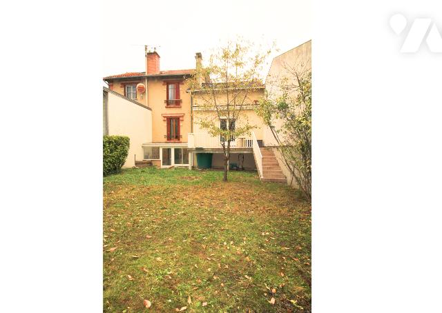 Maison 5 pièces 100 m² · à Sceaux · 100 m² · 650 000 €