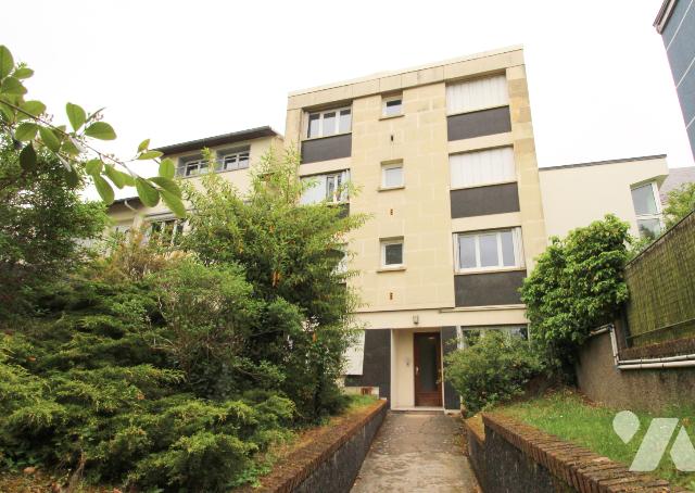 Appartement 1 pièce 15 m² · à Sceaux · 15,3 m² · 122 000 €