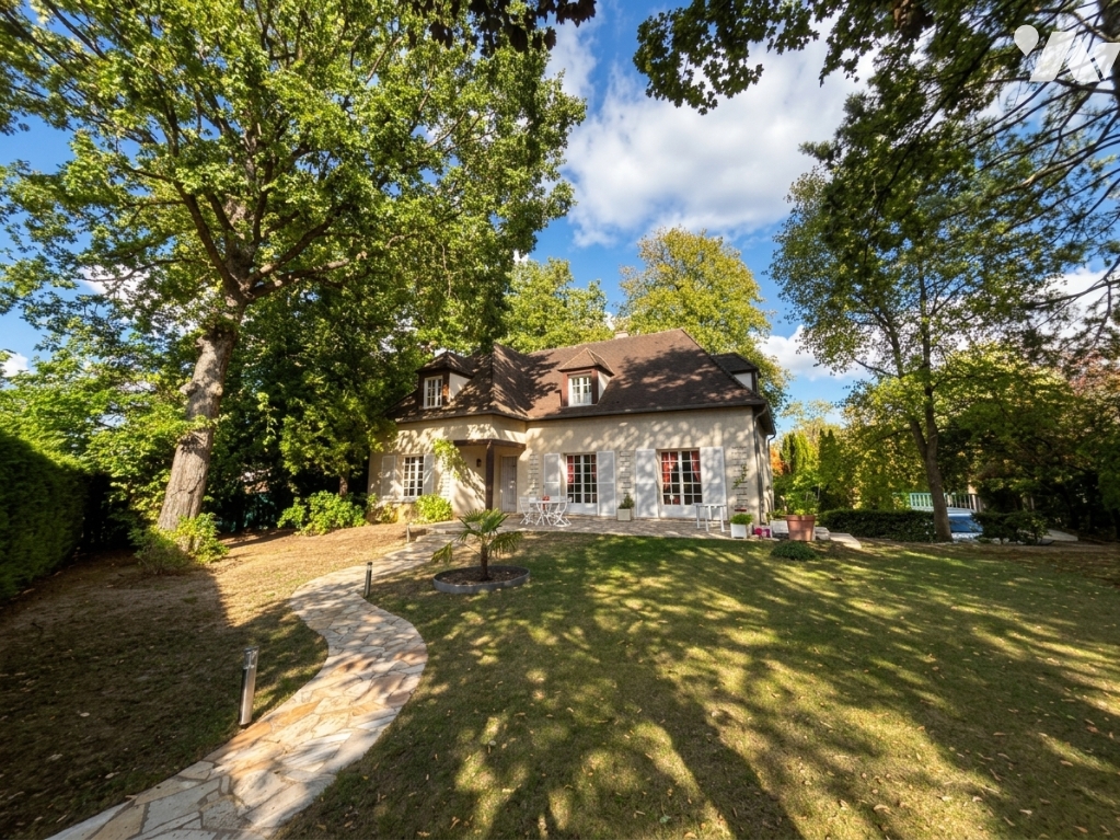 Maison 6 pièces 173 m² · à Celle-Saint-Cloud · 173,1 m² · 1 198 000 €