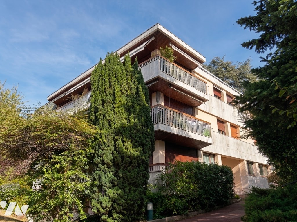 Appartement 1 pièce 44 m² · à Garches · 43,8 m² · 190 000 €