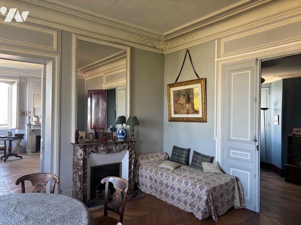 Appartement 5 pièces 145 m² · à Saint-Cloud · 145 m² · 1 211 538 €