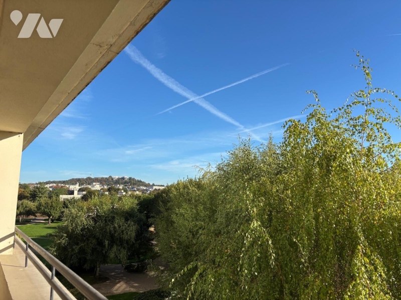 Appartement 4 pièces 84 m² · à Saint-Cloud · 84,2 m² · 410 000 €