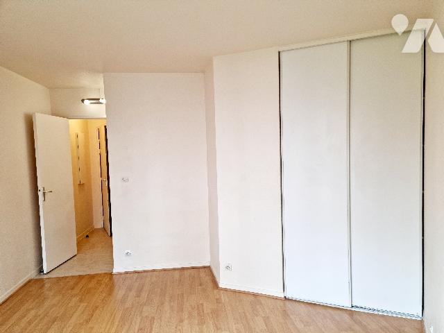 Appartement a vendre  - 1 pièce(s) - 21.6 m2 - Surfyn