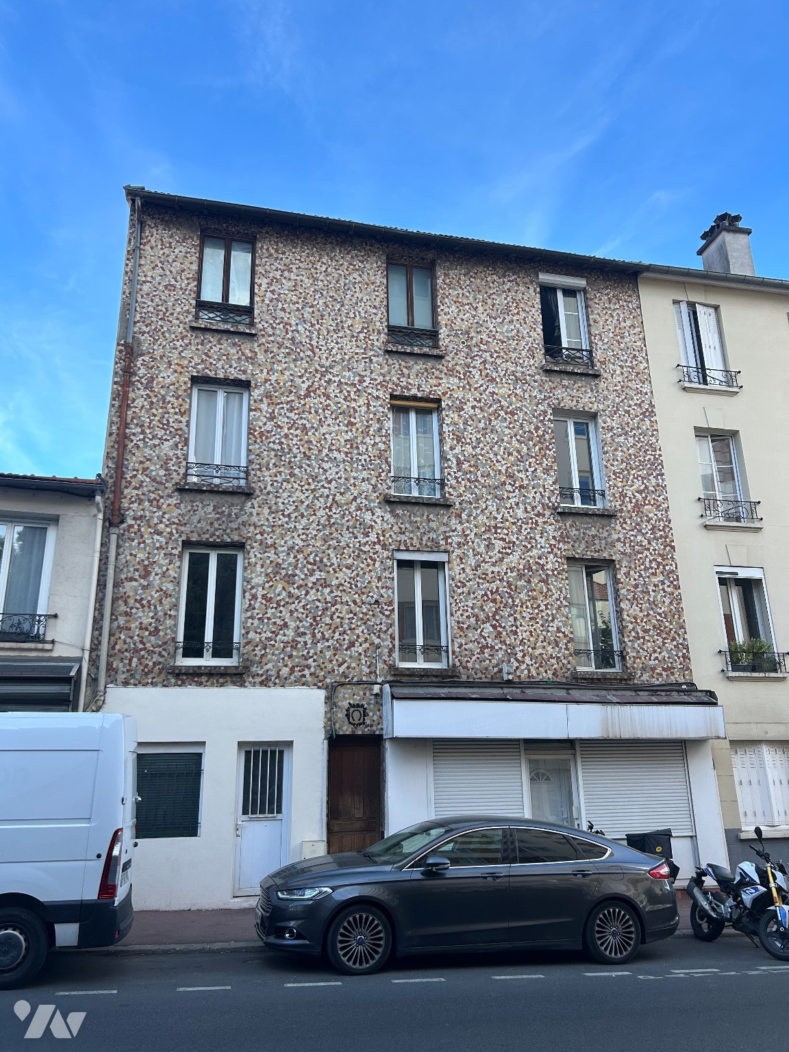 Appartement 2 pièces 29 m² · à Issy-les-Moulineaux · 28,6 m² · 180 000 €