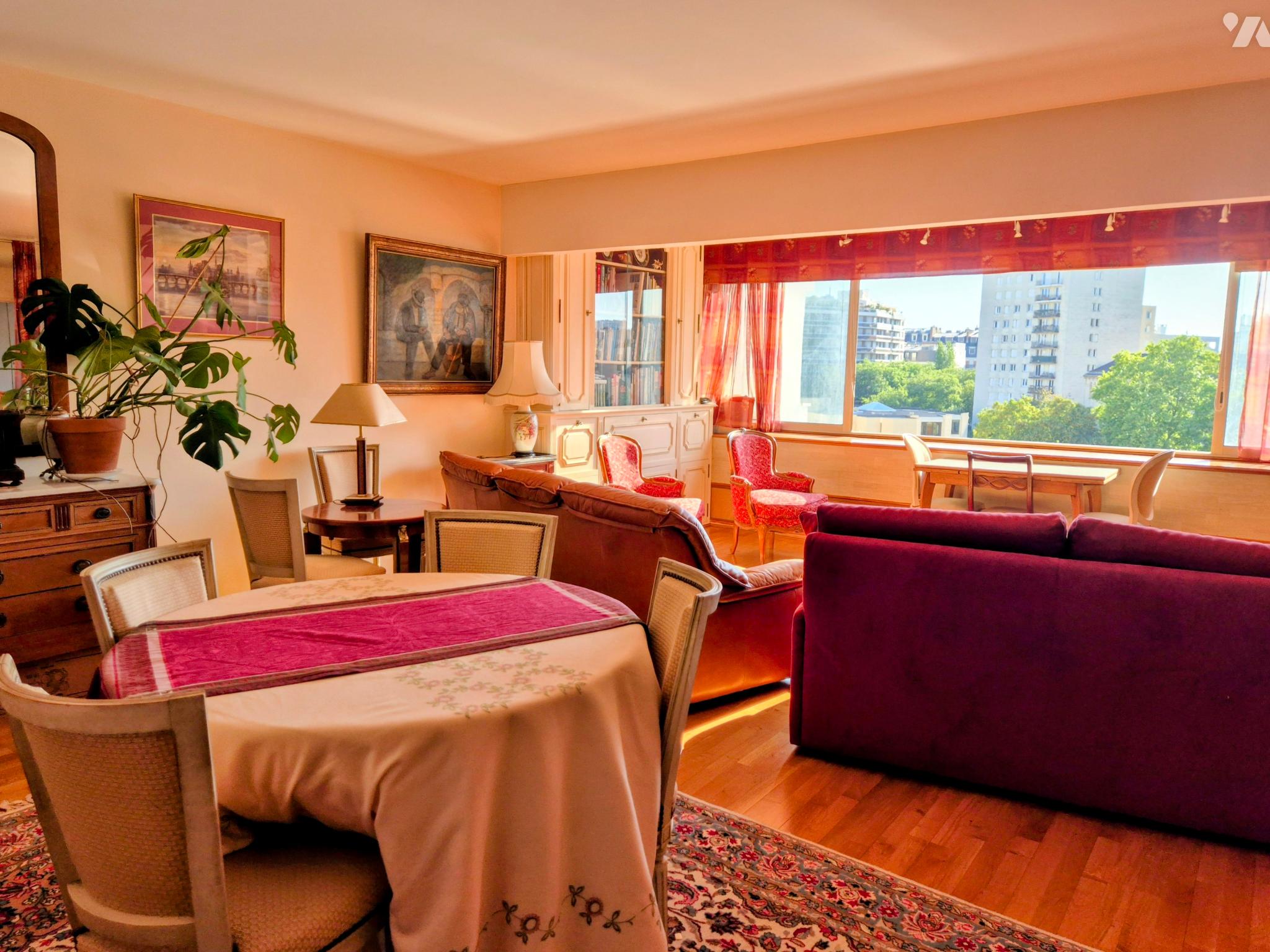 Appartement 3 pièces 120 m² · à Paris 15e Arrondissement · 120,3 m² · 1 140 000 €