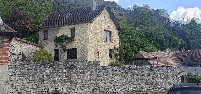 Vente - Maison / villa - HAUTE ISLE - 107 m² - 5 pièces - V2025-02-01