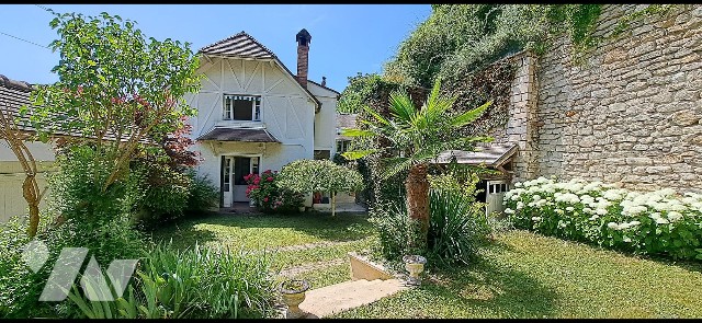 Maison 5 pièces 135 m² · à Roche-Guyon · 135 m² · 337 000 €