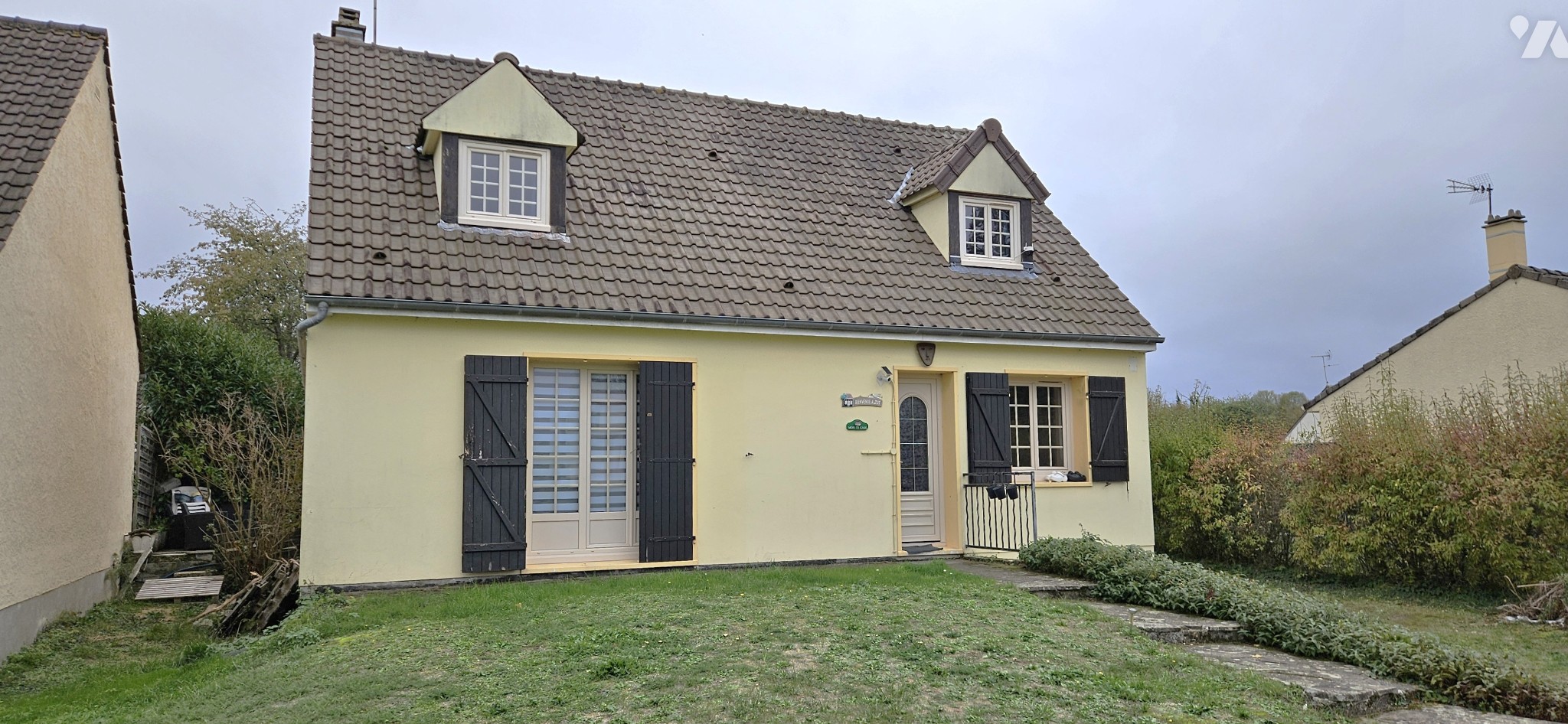 Maison 5 pièces 103 m² · à Limetz-Villez · 103 m² · 255 000 €