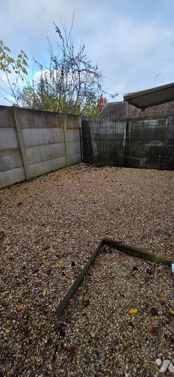 LOCATION appartement-FLEURY (60)