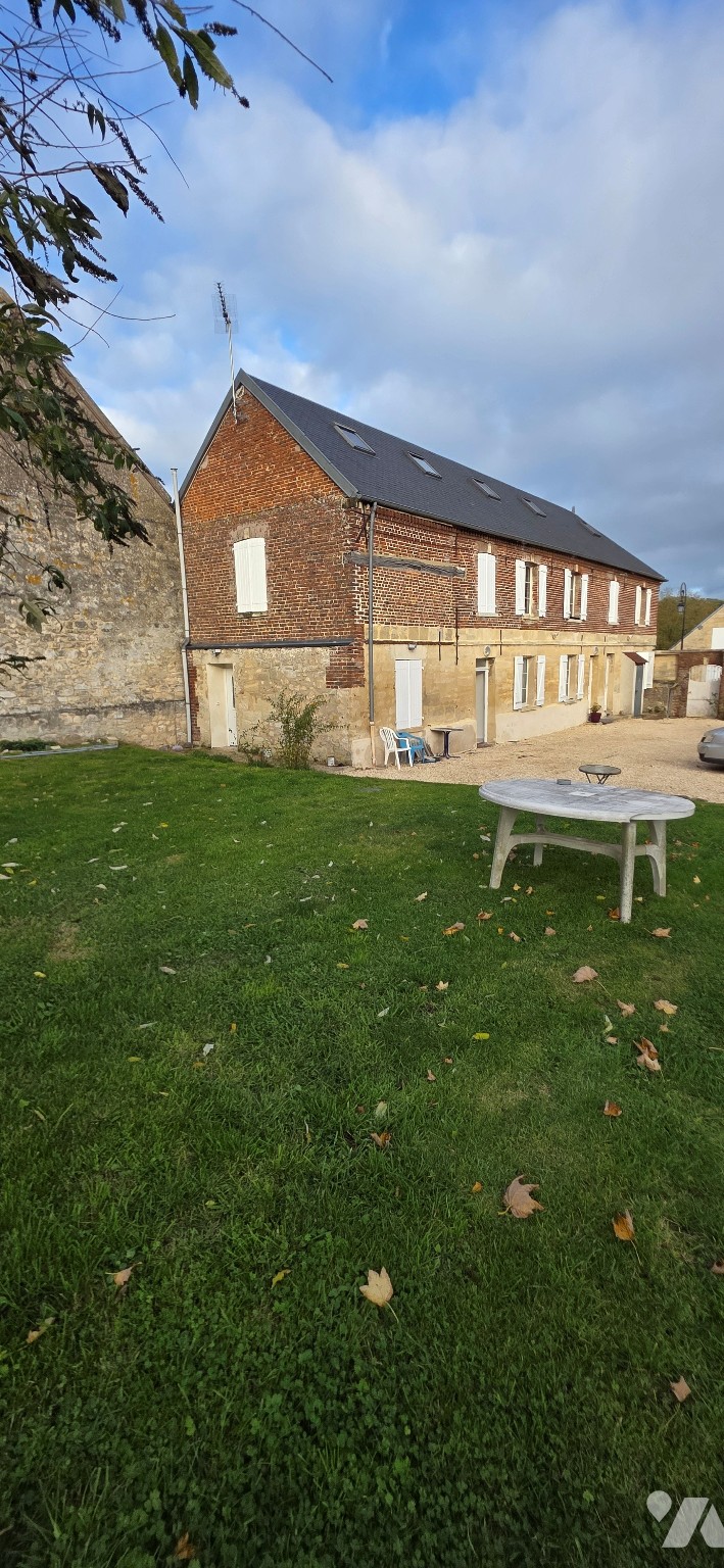 LOCATION appartement-FLEURY (60)