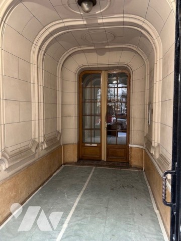 Appartement 3 pièces 42 m² · à Paris 17e Arrondissement · 42,4 m² · 449 000 €