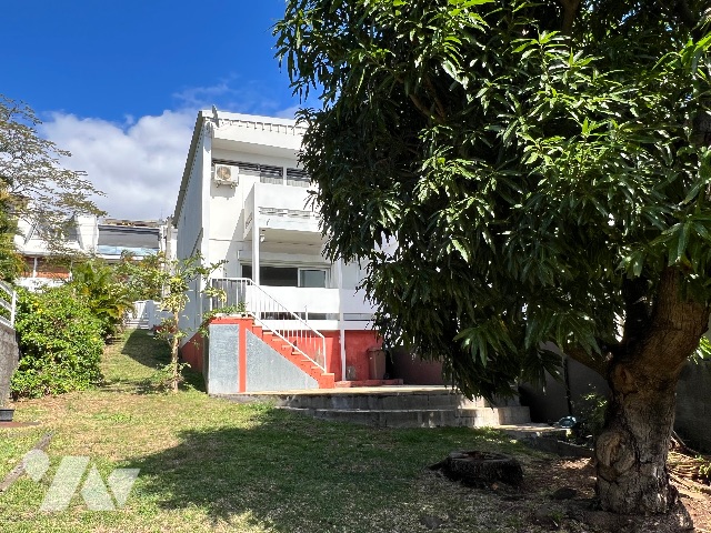 Vente - Maison / villa - ST DENIS - 90 m² - 4 pièces - MPAY