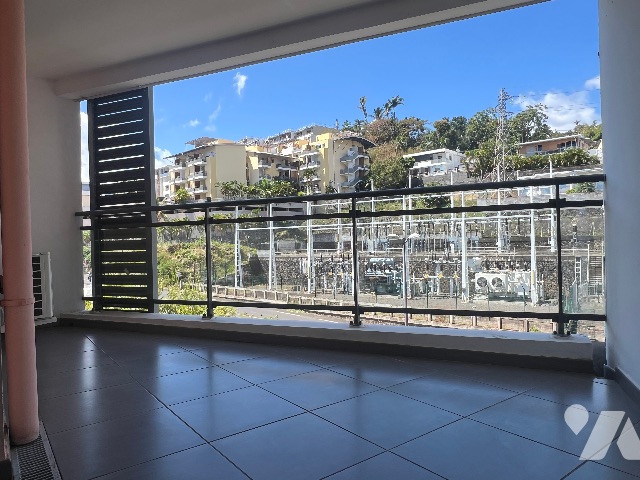 Vente - Appartement - ST DENIS - 49,75 m² - 2 pièces - MT1818