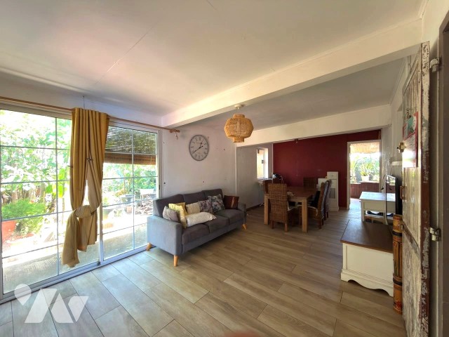 Maison 6 pièces 152 m² · à Sainte-Marie · 152 m² · 380 000 €