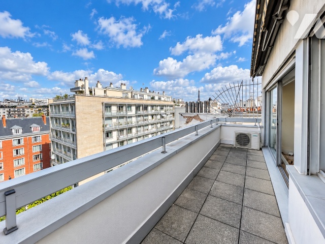 Appartement 3 pièces 65 m² · à Paris 15e Arrondissement · 65,2 m² · 500 000 €