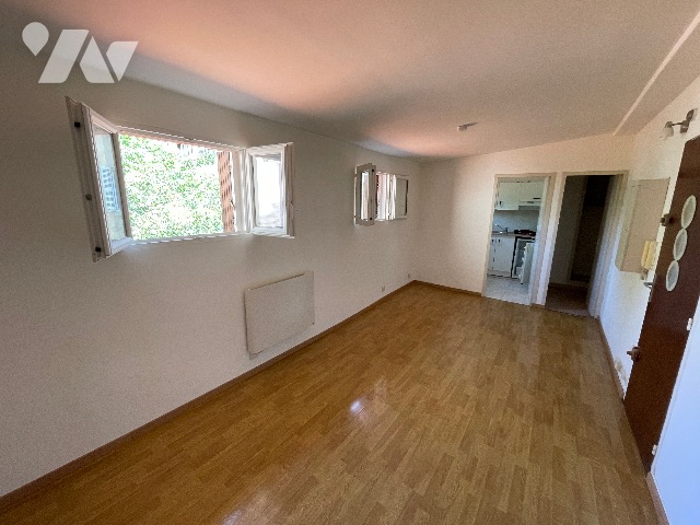 Appartement 1 pièce 27 m² · à Marseille 6e Arrondissement · 26,6 m² · 68 000 €