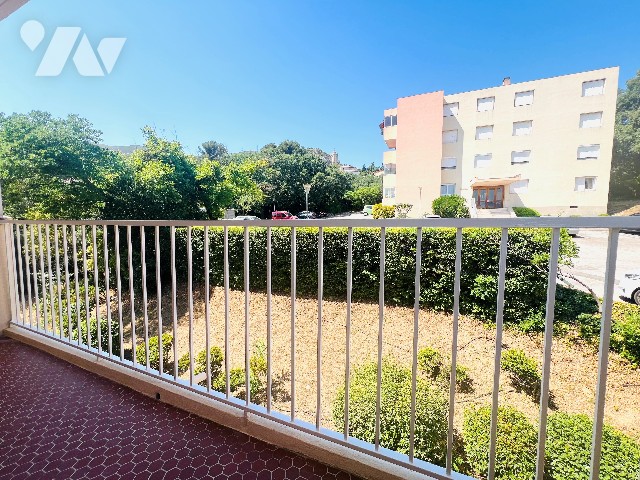 Appartement 4 pièces 80 m² · à Marseille 11e Arrondissement · 80 m² · 165 000 €