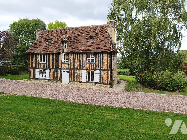 Maison 5 pièces 142 m² · à Mézidon Vallée d'Auge · 142 m² · 350 000 €