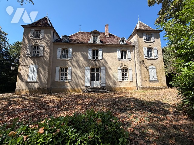 Maison 15 pièces 313 m² · à Pirey · 313 m² · 840 000 €
