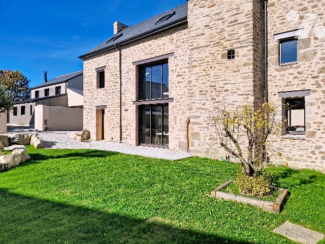 Maison 7 pièces 303 m² · à Saint-Malo · 302,6 m² · 776 116 €