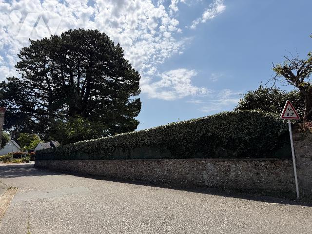 Terrain 561 m² · à Arzon · 561 m² · 149 900 €