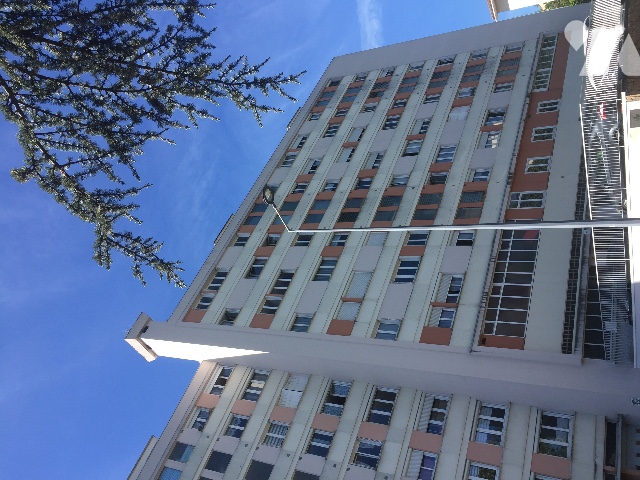 Appartement 5 pièces 98 m² · à Saint-Étienne · 97,8 m² · 79 000 €