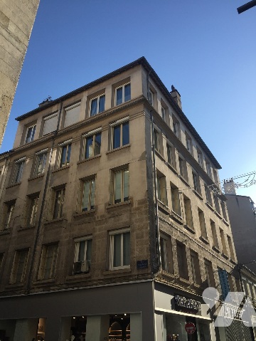 Appartement 6 pièces 160 m² · à Saint-Étienne · 160 m² · 119 000 €