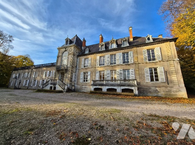 Maison 785m² — Houdemont