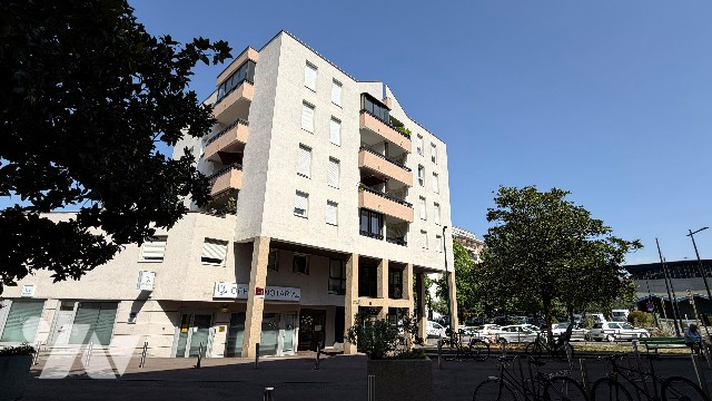 Appartement 3 pièces 70 m² · à Annecy · 70 m² · 273 400 €