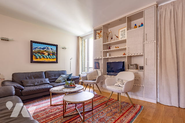 Appartement 4 pièces 90 m² · à Paris 15e Arrondissement · 90,1 m² · 800 000 €