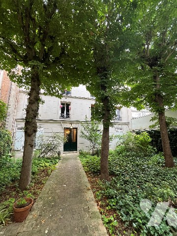 Appartement 3 pièces 49 m² · à Paris 15e Arrondissement · 49,1 m² · 464 400 €