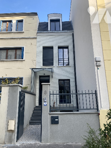 Maison 7 pièces 173 m² · à Courbevoie · 173 m² · 920 000 €