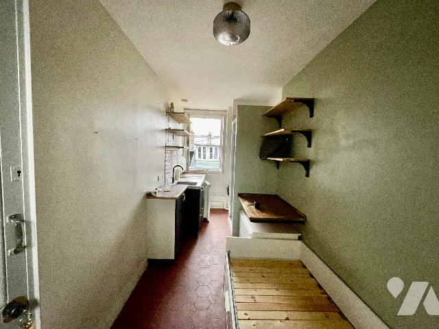 Appartement 1 pièce 9 m² · à Paris 15e Arrondissement · 9 m² · 69 000 €