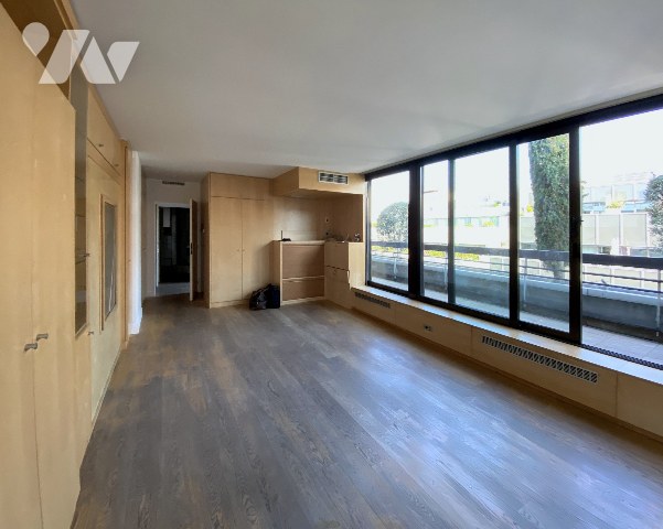 Appartement 2 pièces 47 m² · à Paris 8e Arrondissement · 47 m² · 450 000 €
