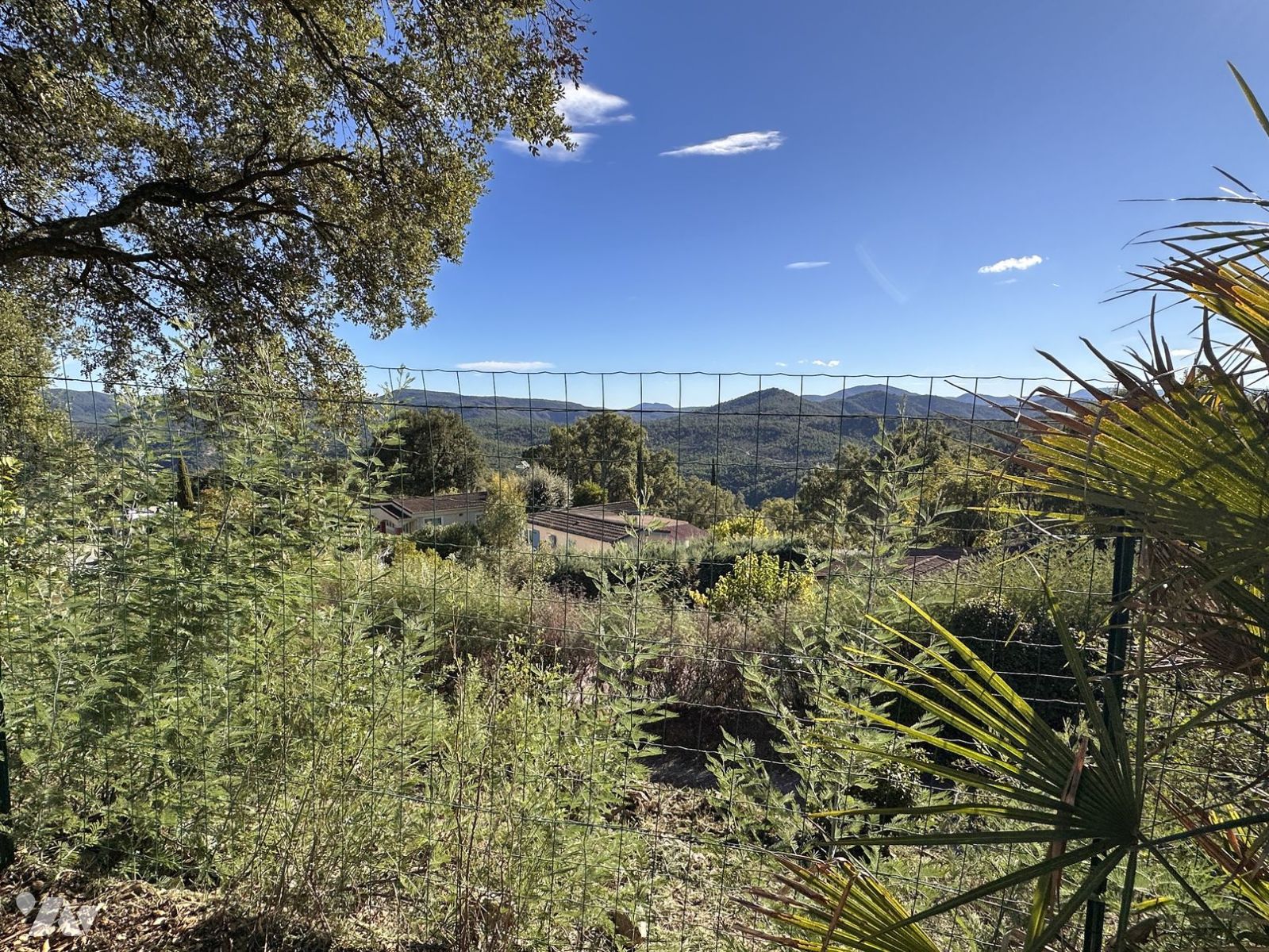 VNI terrain-LE MUY (83)