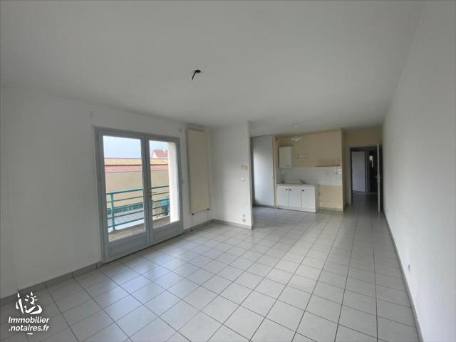 Location - Appartement - Châtillon-sur-Chalaronne - 63.00m² - 3 pièces - Ref : 01064-204846
