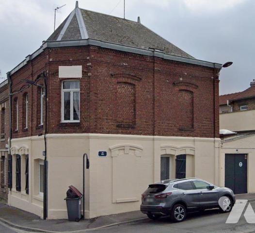 Maison 6 pièces 122 m² · à Saint-Quentin · 122 m² · 125 000 €