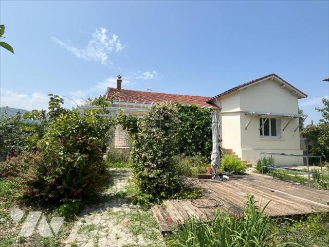 Vente - Maison / villa - GUILHERAND GRANGES - 111 m² - 5 pièces - 07056-1078343